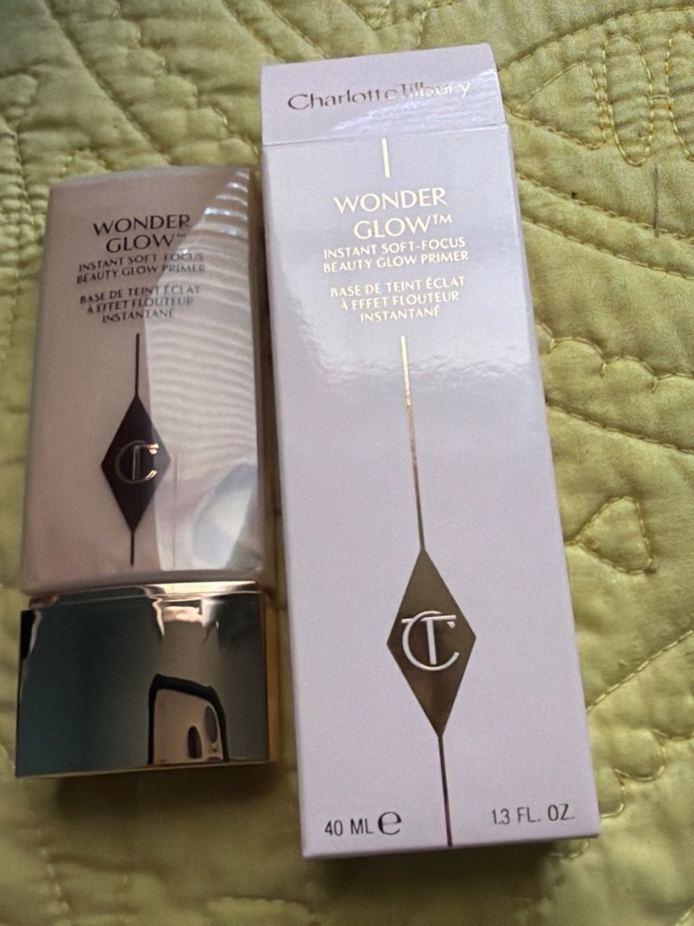 Charlotte Tilbury Wonder Glow Primer - Light Pink with Gold Accents